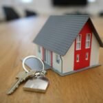 When Does Refinancing a Mortgage Actually Pay Off? The Break-Even Math — illustrated guide cover